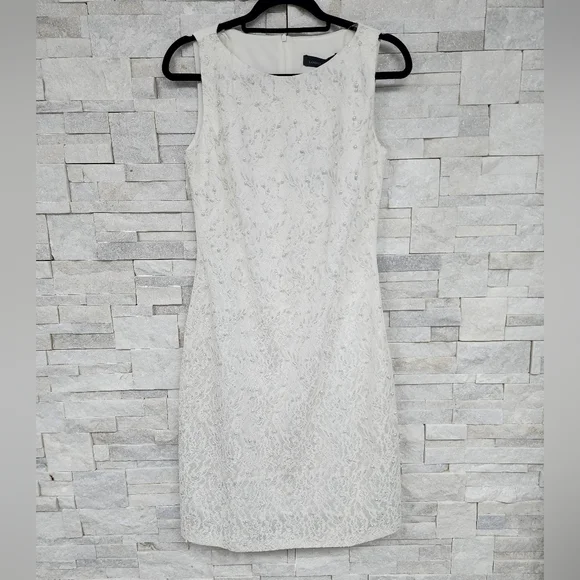 White Dress with Beads Sandro Ferrone - Perfect for Special Occasions - Picture 6 of 13